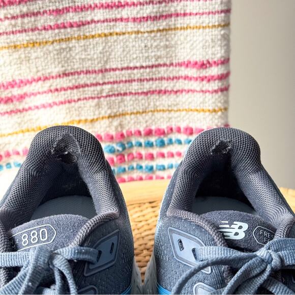 New Balance Fresh Foam X 880 V14 Arctic Grey Quarry Blue Sneakers Women’s 9.5 - Picture 9 of 9